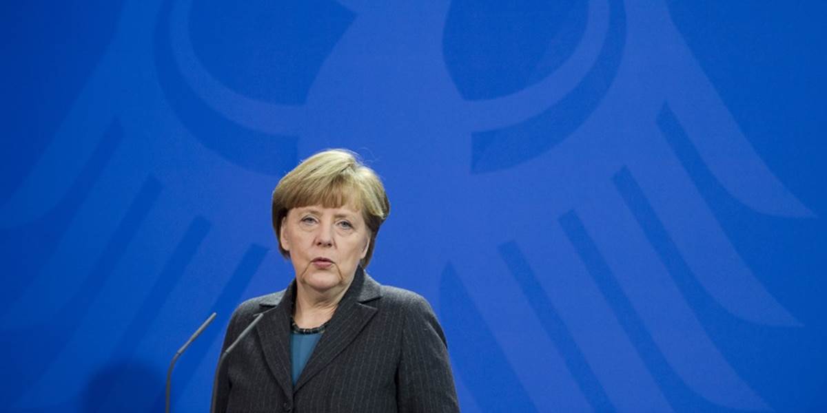 Merkelová: Nemecko nedodá zbrane Ukrajine, je za diplomatické riešenia konfliktu