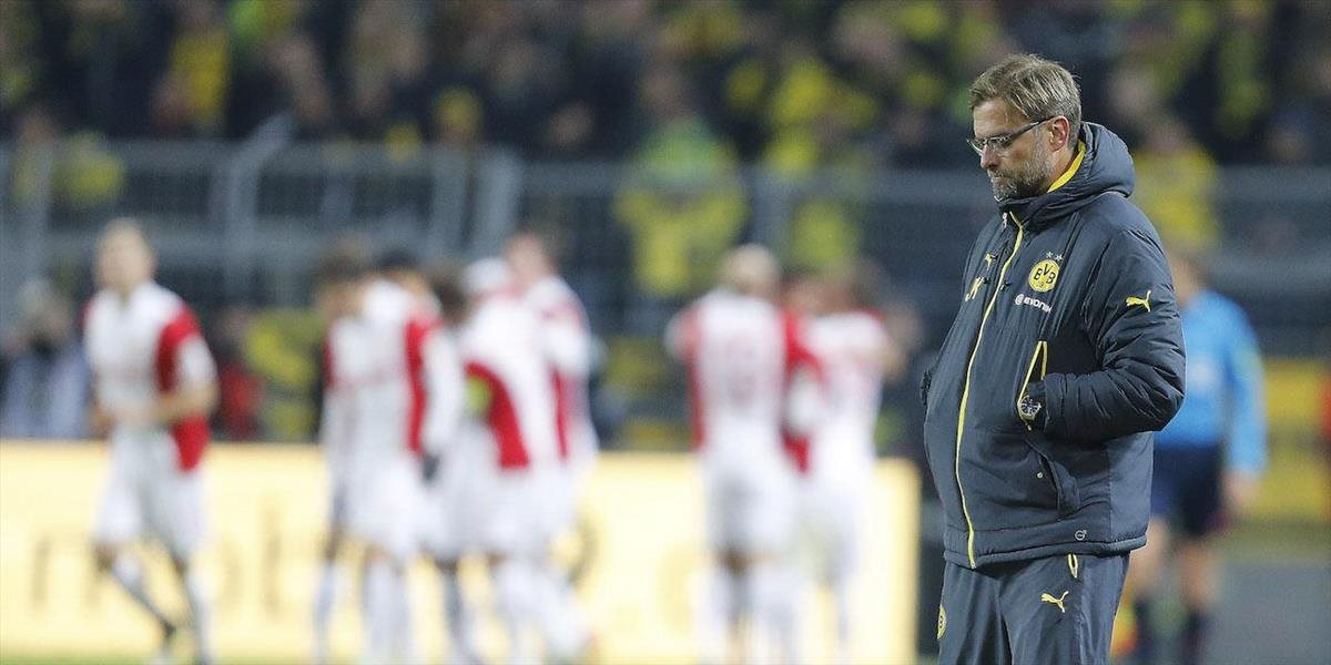 Dortmund sa neodlepil z bundesligového dna, Klopp: Prehra je zaslúžená