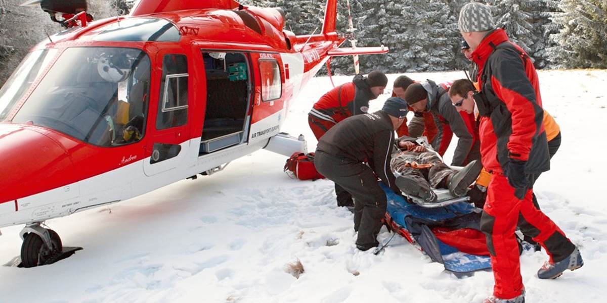Leteckí záchranári pomáhali lyžiarom vo Vysokých aj Nízkych Tatrách