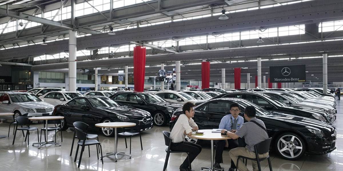 Predaj áut v Rusku pravdepodobne klesne o 25 až 35 %