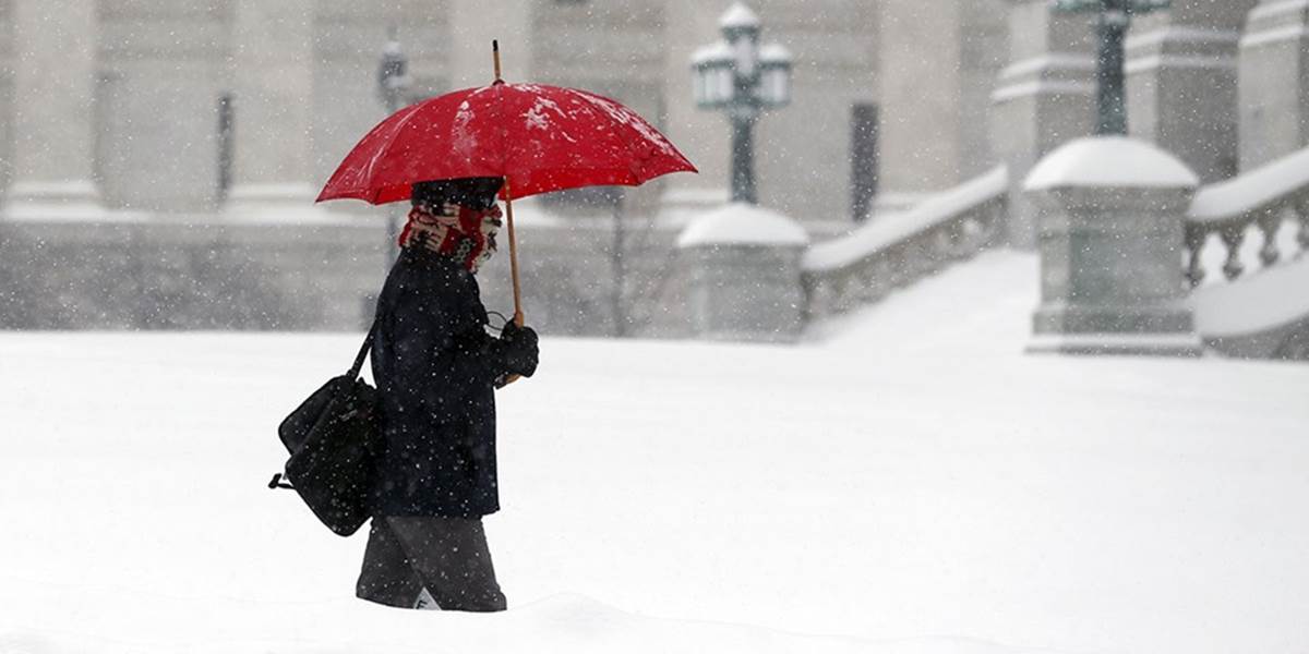 Obyvatelia Nového Anglicka a New Yorku čelia novej snehovej víchrici