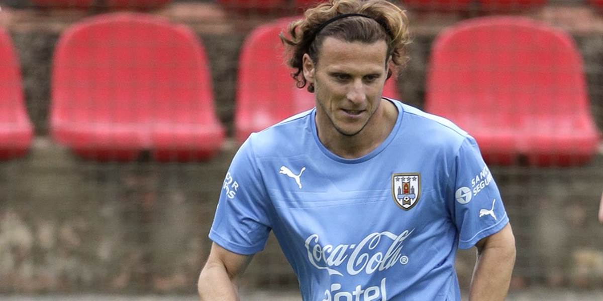 Alonso, Briatore, Forlán, Safin či Rossi súčasťou Swissleaks