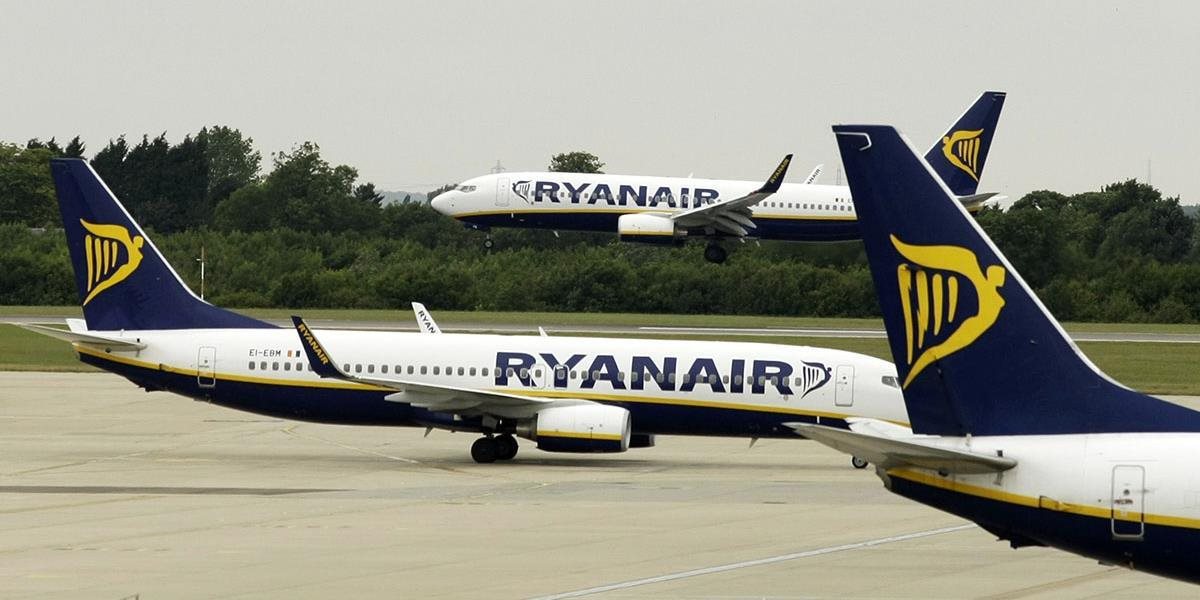 Horor na palube Ryanair lietadla: Opitý cestujúci sa vyhrážal odpálením bomby!