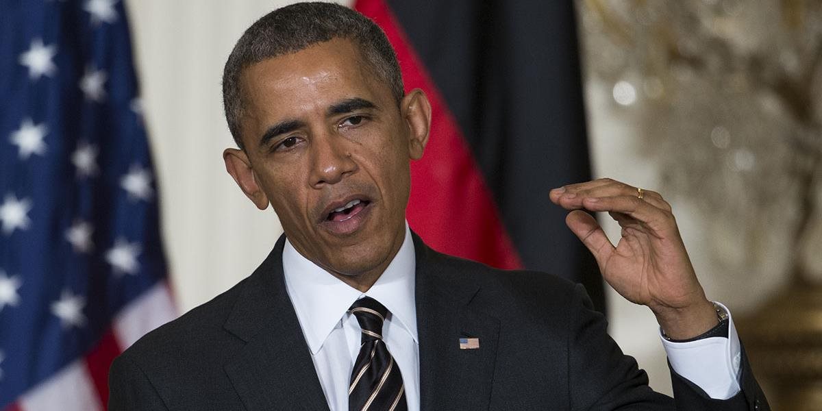 Obama zatelefonoval ukrajinskému prezidentovi Porošenkovi