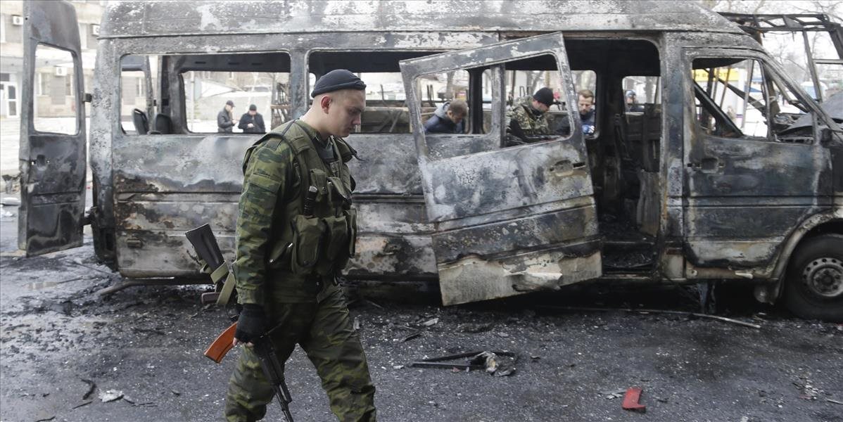 Boje na východe Ukrajiny pokračujú aj napriek mierovým rokovaniam: Hlásia desiatky mŕtvych