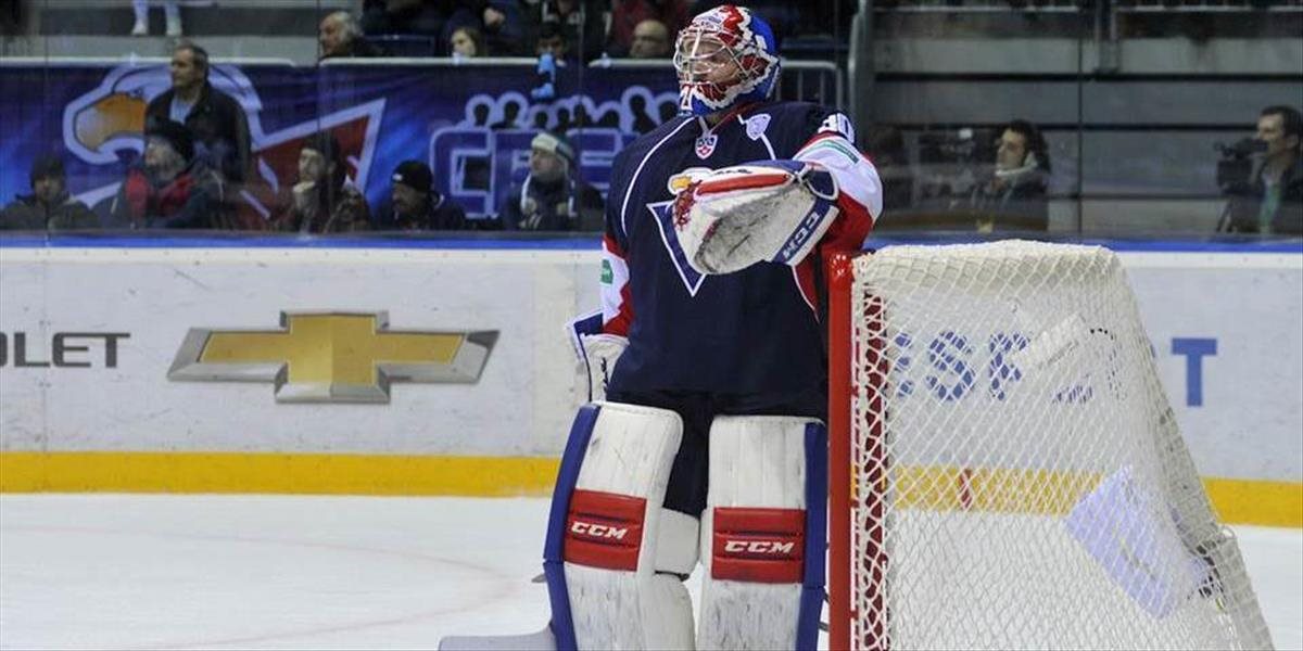 KHL: Slovan na ľade CSKA Moskva v bránke s Godlom