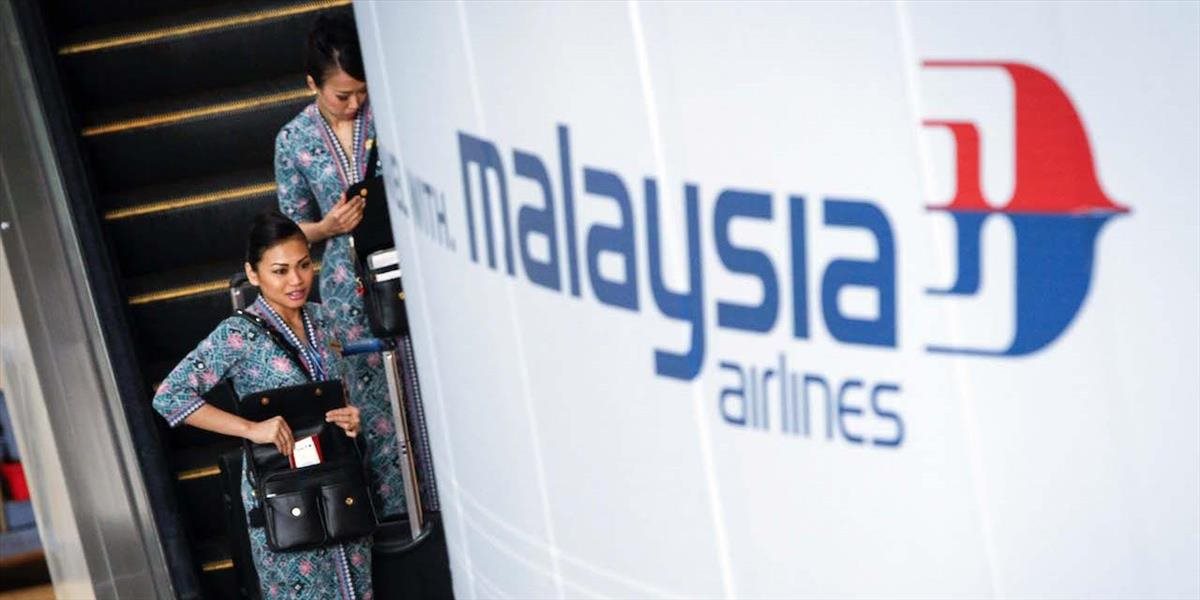 Číňania prišli protestovať proti vyhláseniu malajzijskej vlády ohľadne zmiznutého lietadla