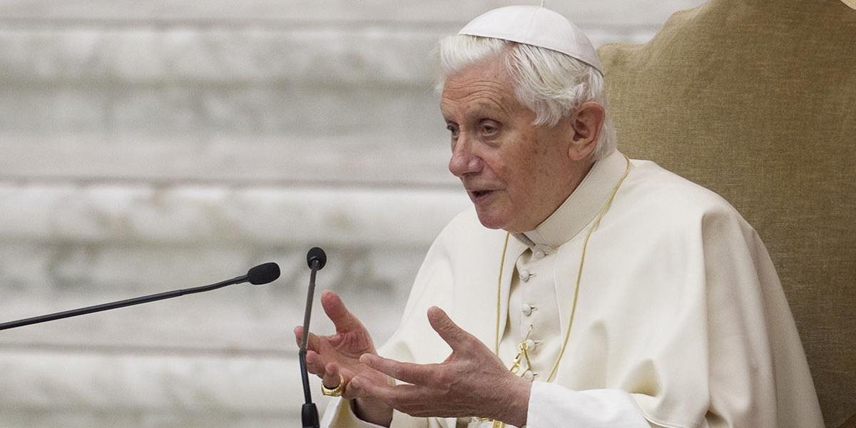 Bývalý pápež Benedikt XVI. je na dôchodku šťastný