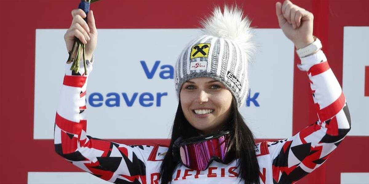 Fenningerová má zlato z obrovského slalomu