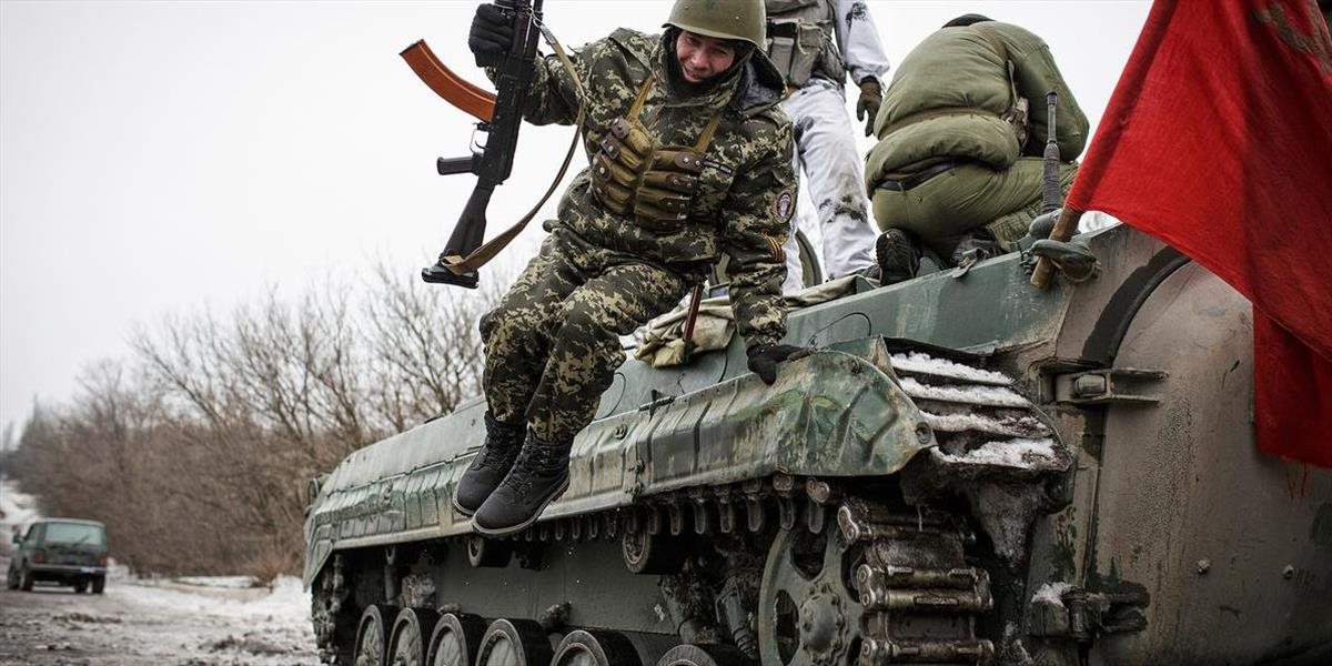 Boje na Ukrajine pokračujú aj napriek mierovej dohode: Zahynulo ďalších osem vojakov