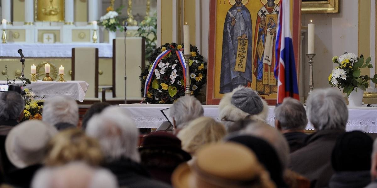 Tisícky veriacich z celého Slovenska absolvovali Modlitbový deň
