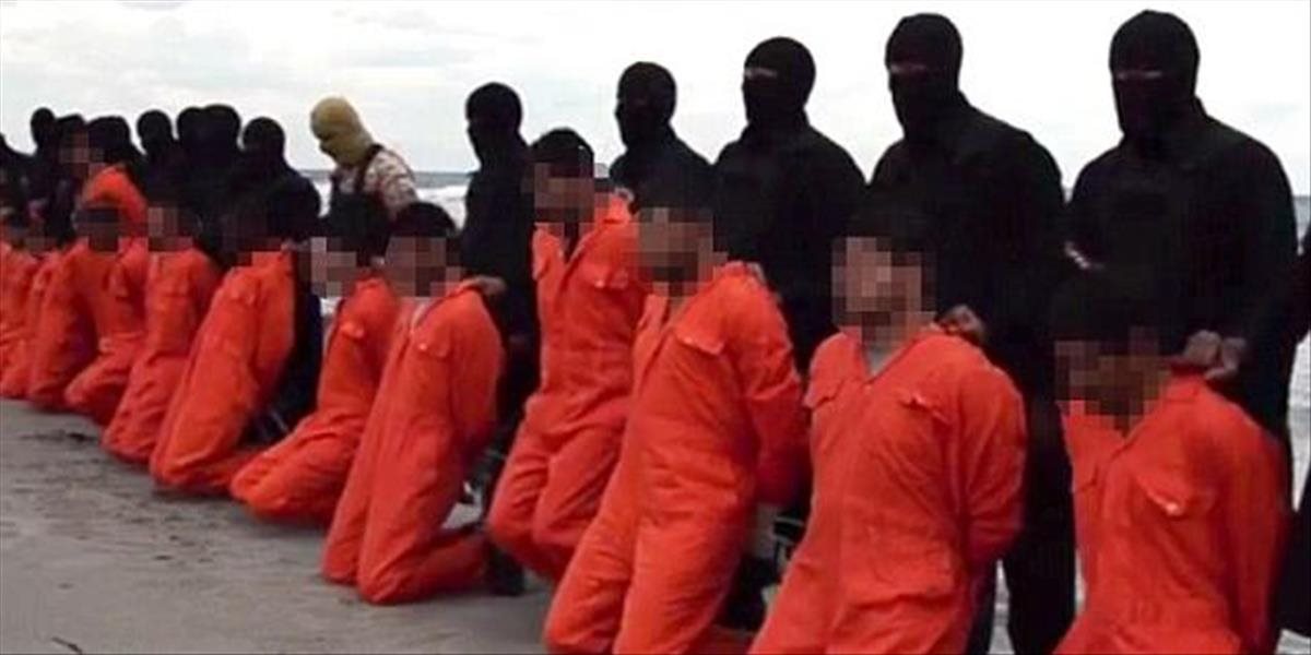 Islamský štát popravil 21 egyptských rukojemníkov, pretože boli kresťania