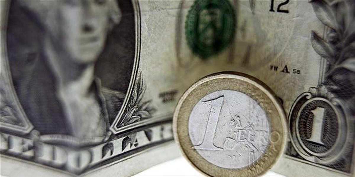 Euro v utorok posilnilo voči doláru aj jenu