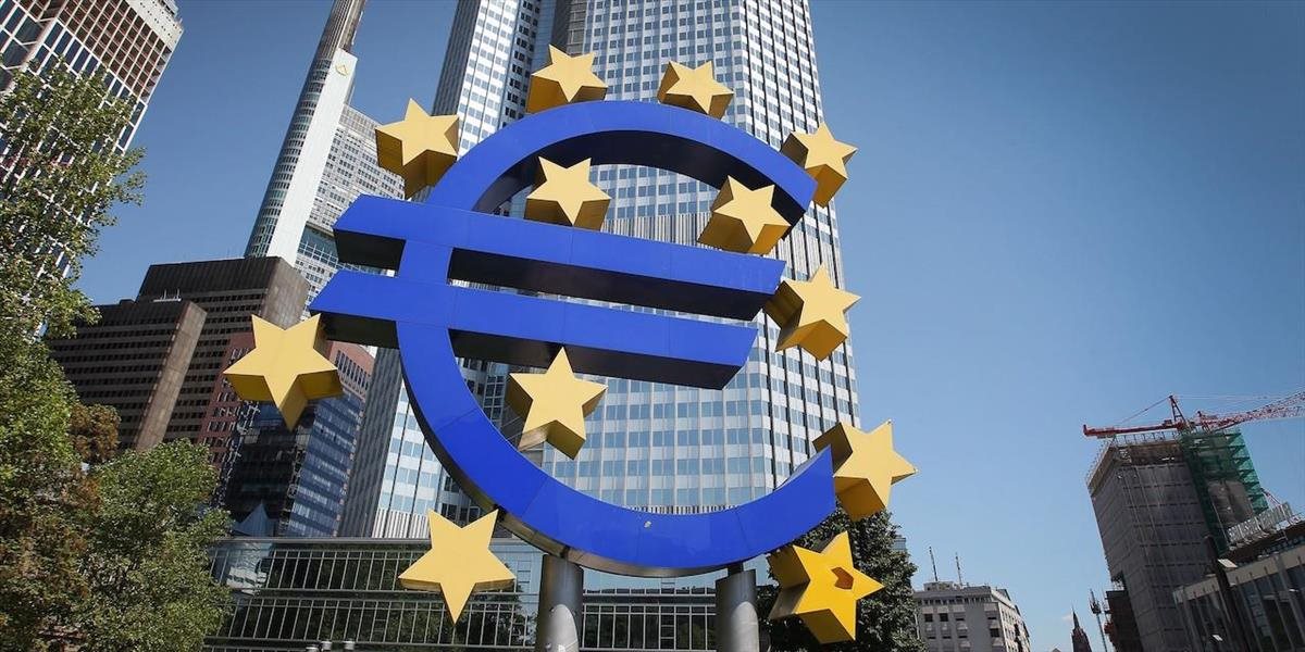 ECB verí, že nákup dlhopisov zvýši infláciu k cieľovým hodnotám
