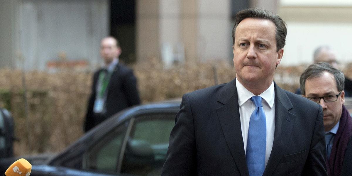 Cameron vyzval európskych partnerov na tvrdý postoj voči Moskve