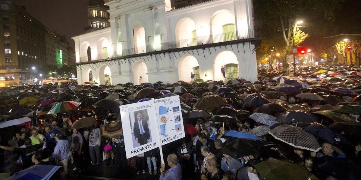 Za prokurátora Nismana pochodovalo v Buenos Aires vyše 250-tisíc ľudí