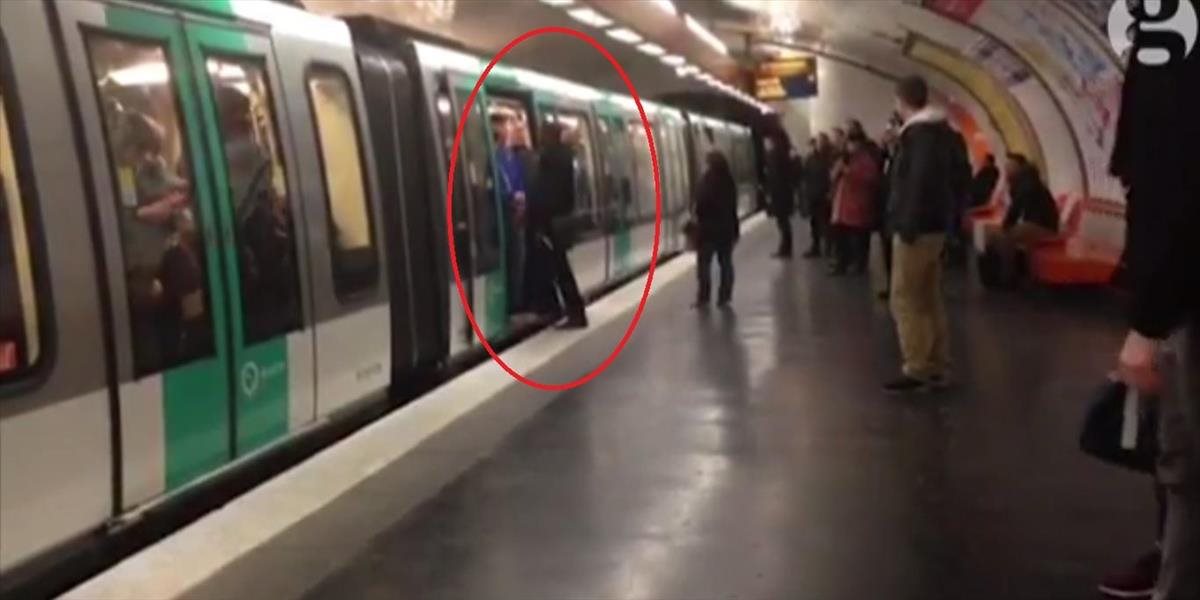 Rasistický incident z parížskeho metra vyšetruje prokuratúra