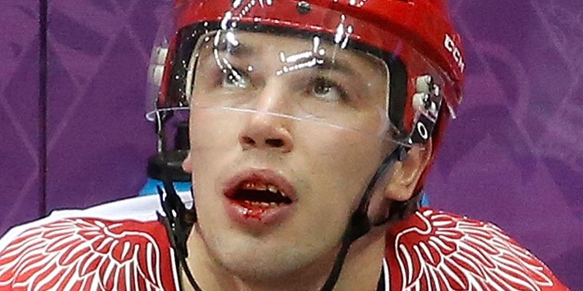 NHL: Jemelin z Montrealu sa v stredu zranil v prvom striedaní