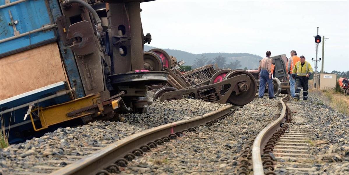 V Mozambiku vykoľajil nákladný vlak, zahynulo najmenej 17 ľudí