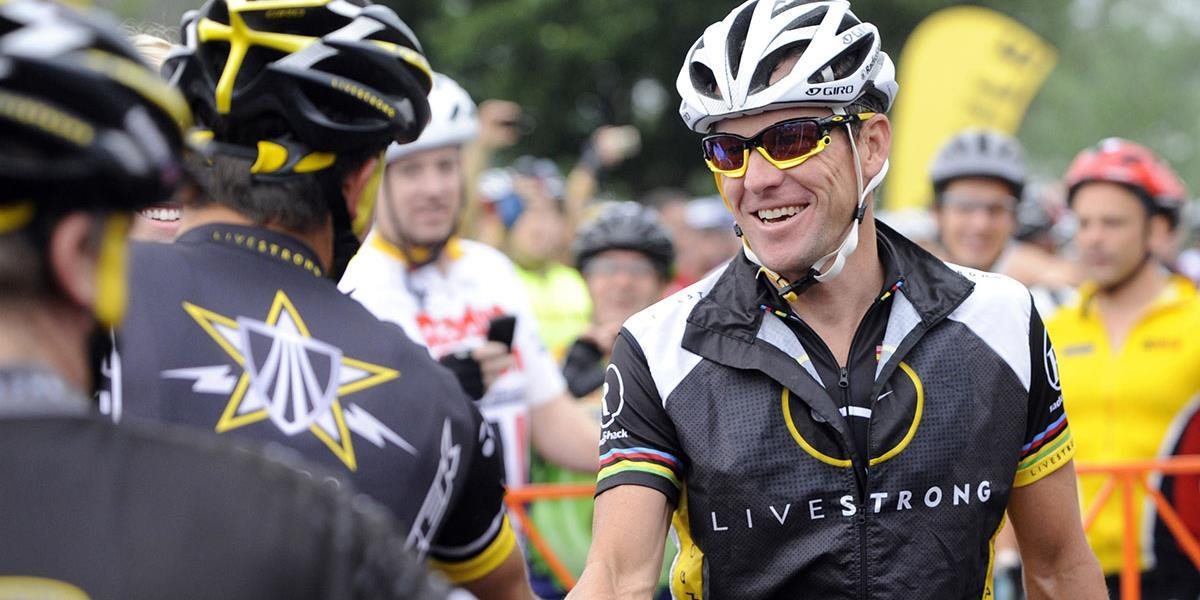 Lance Armstrong bude jazdiť pre Livestrong