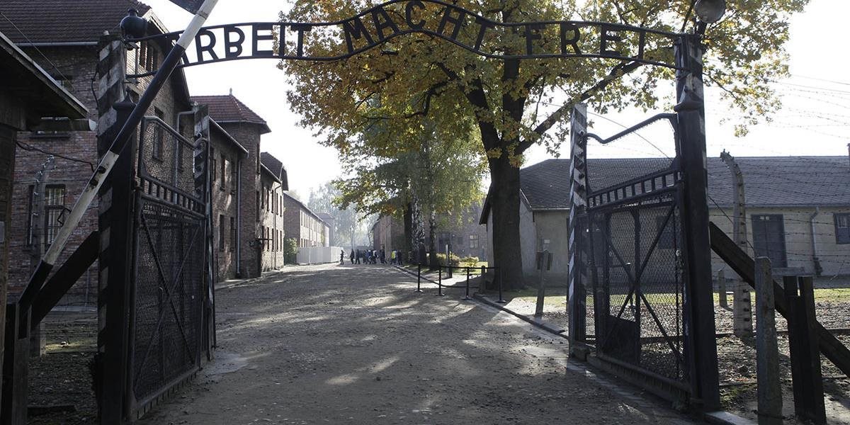 Troch bývalých esesákov stíhajú za zločiny v Auschwitz-Birkenau