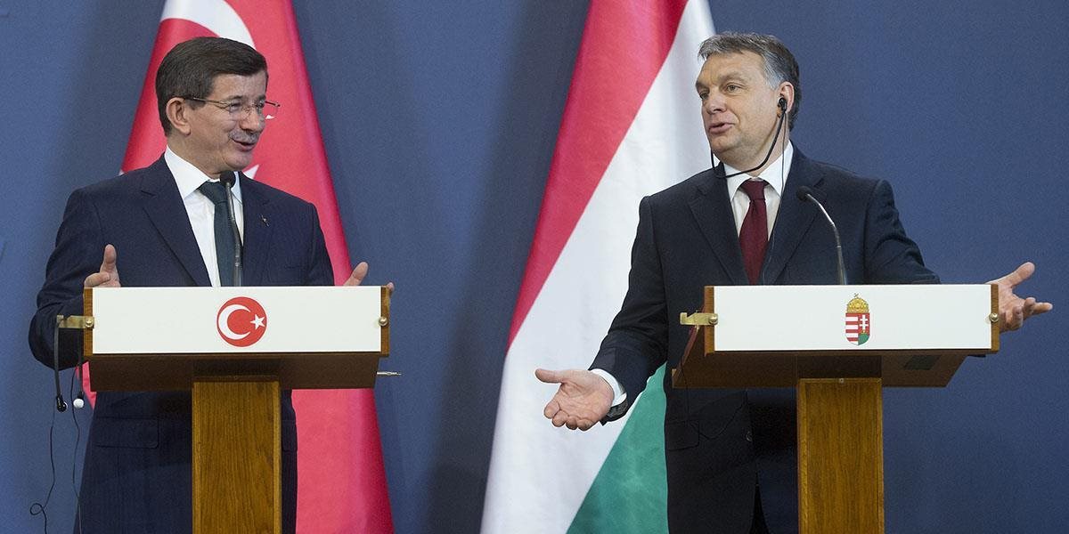 Orbán po schôdzke s Davutoglom: EÚ už nie je úspešná, ale Turecko je