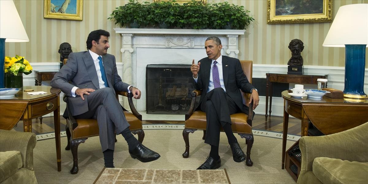 Katarský emir prisľúbil Obamovi pomoc v boji proti Islamskému štátu