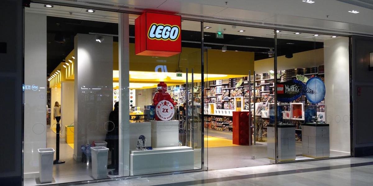 Dánska hračkárska firma Lego zvýšila zisk v roku 2014 o 15 %