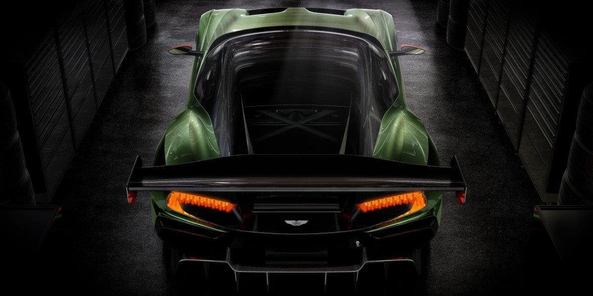 Aston Martin Vulcan: Traťový špeciál za €2.3 milióna