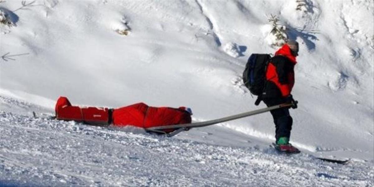 Mladá Ukrajinka spadla do žľabu, vyviazla bez zranení