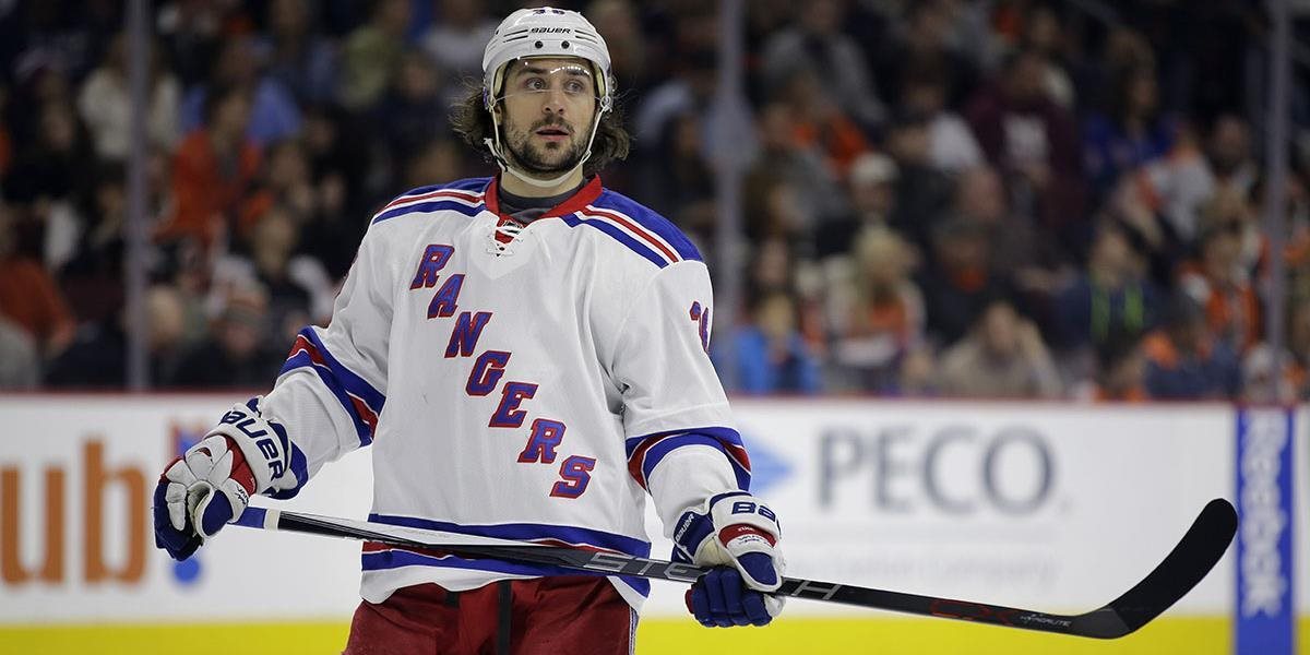 NHL: Zuccarello zotrvá naďalej v NY Rangers