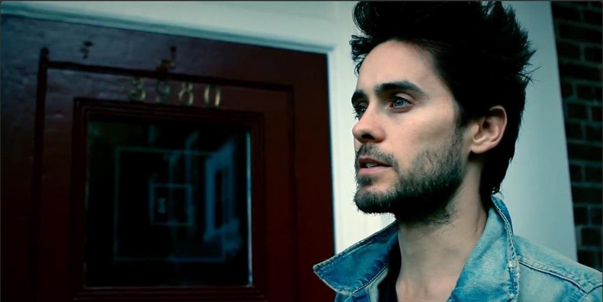 Jared Leto sa pre film Suicide Squad vzdal dlhých vlasov a brady