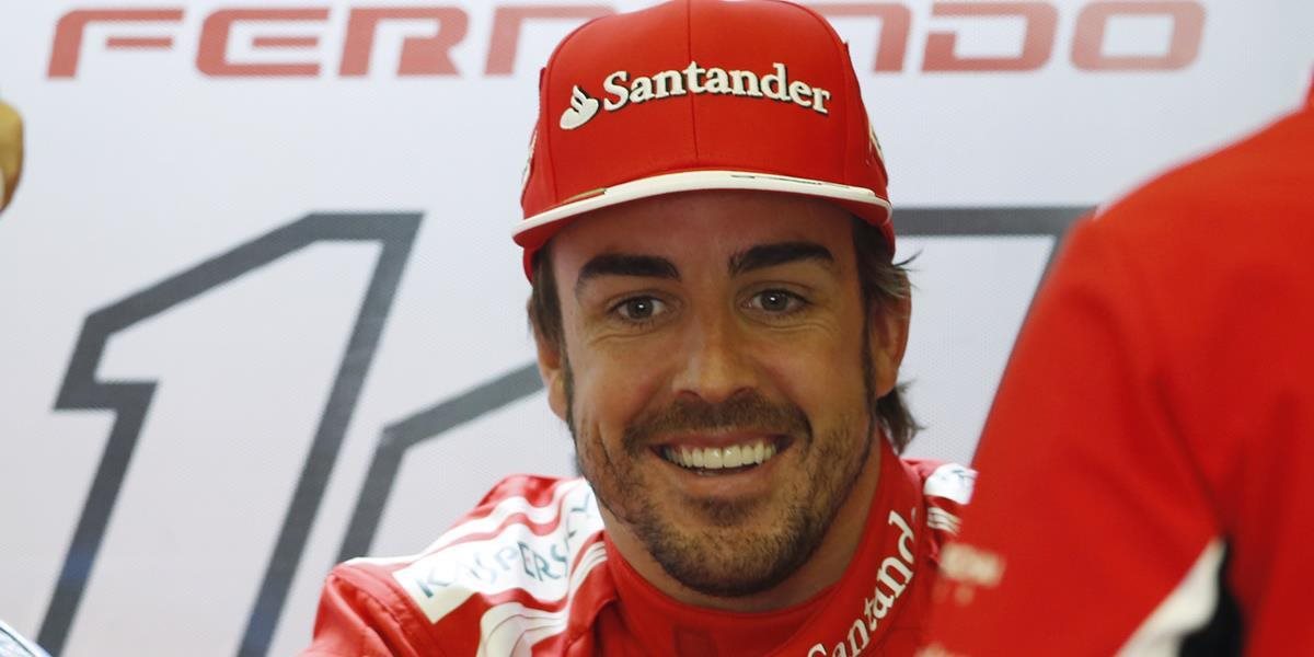 F1: Alonso nebude po nehode štartovať na VC Austrálie, nahradí ho Magnussen