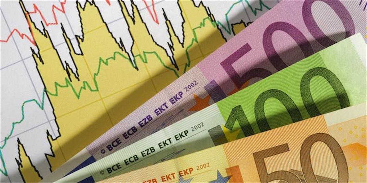 Kurz eura klesol na 1,1169 USD/EUR