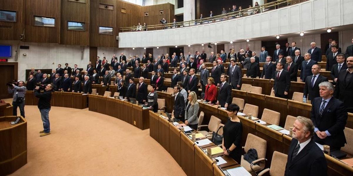 Parlamentné voľby sú presne o rok, podľa politológa Smer nebude vo vláde jediný