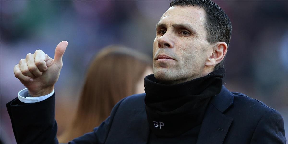 Tréner Sunderlandu Poyet sa bude zodpovedať FA
