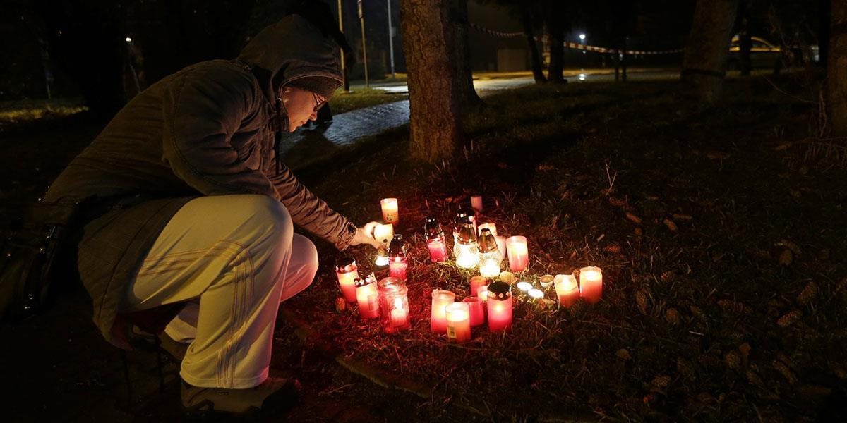 V Čechách sa na poludnie rozozvučali sirény na pamiatku obetí útoku v Uherskom Brode