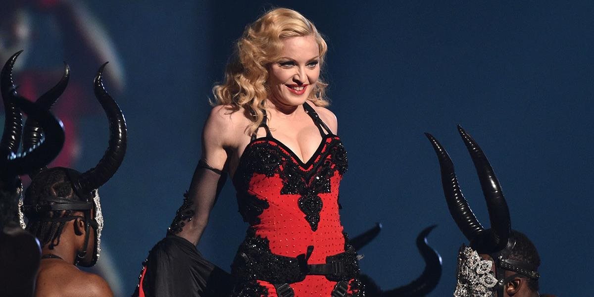 Popová kráľovna Madonna vydáva nový album Rebel Heart
