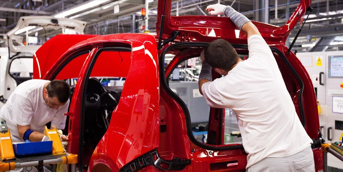 Volkswagen zvyšuje mzdy nemeckým pracovníkom