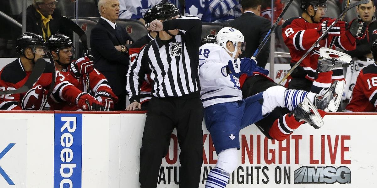 NHL: Útočník Toronta Pánik dostal pokutu za filmovanie