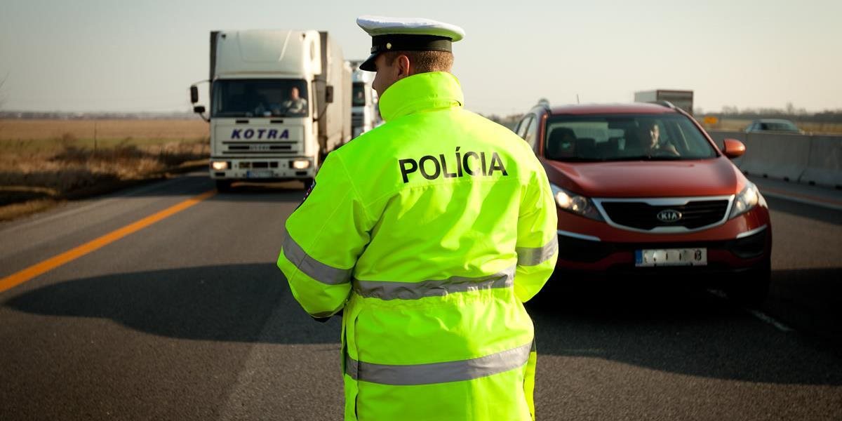 Policajná akcia v Nitrianskom kraji: Na tieto priestupky si posvietia muži zákona