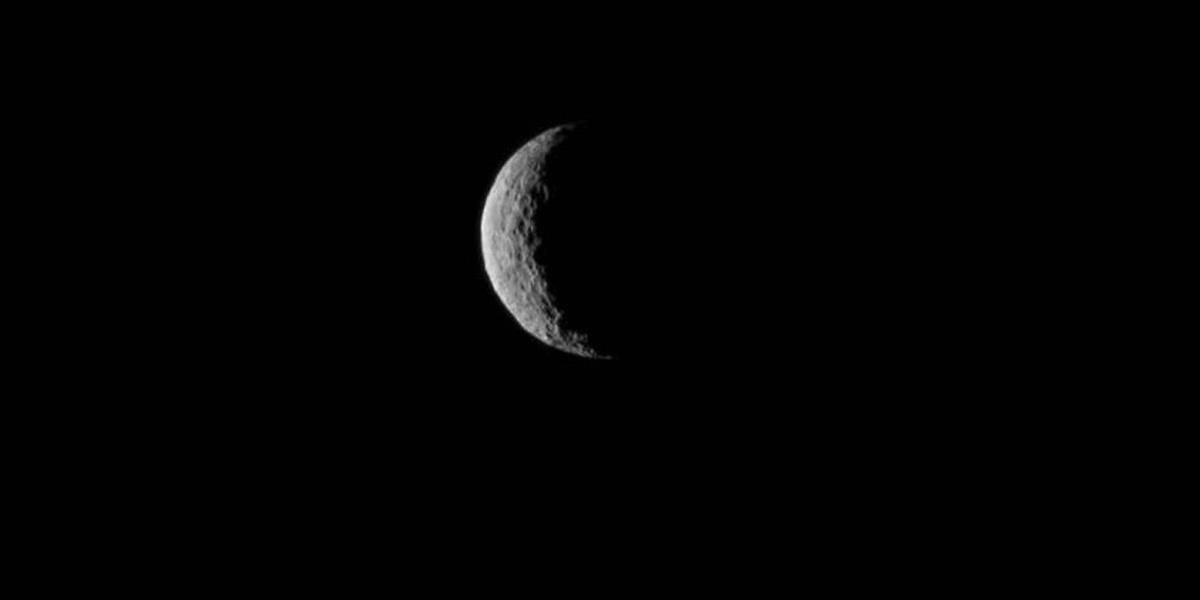 Sonda Dawn sa dostala na obežnú dráhu trpasličej planéty Ceres