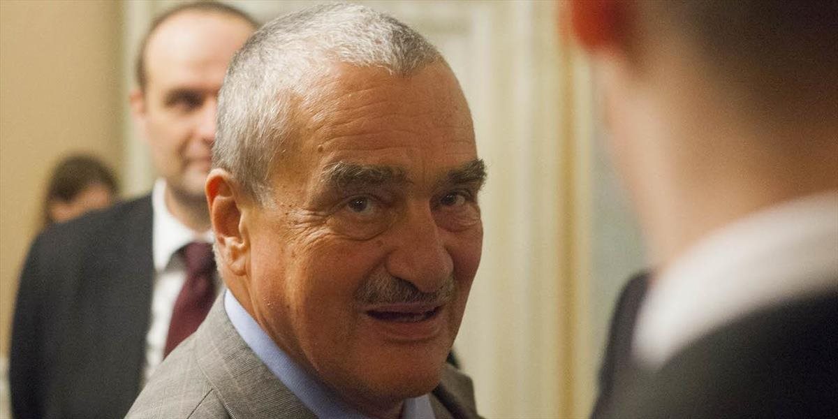 Karel Schwarzenberg pomýšľa na odchod z politiky
