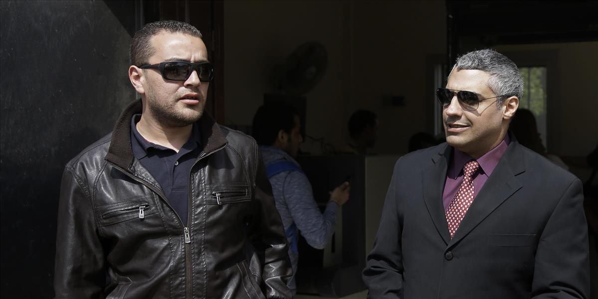 Egyptský súd odročil pojednávanie s dvoma novinármi al-Džazíry