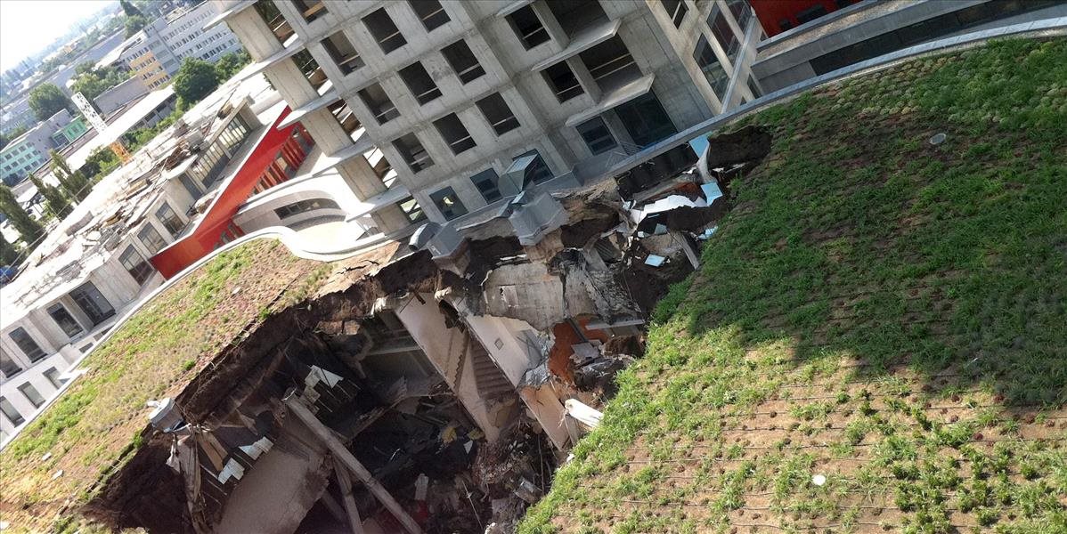 Polícia neukončila vyšetrovanie ani po troch rokoch od pádu budovy 3nity