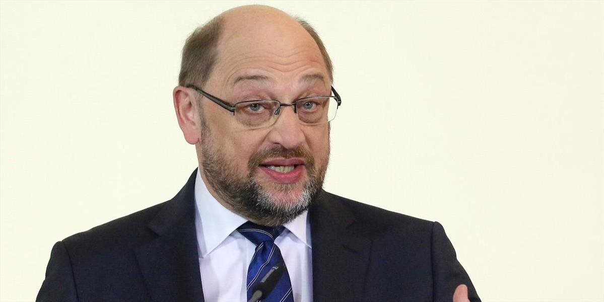 Schulz nasadil na francúzskych ultrapravičiarov protikorupčný úrad