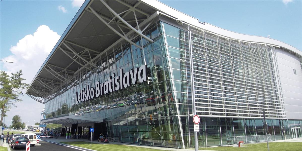 Letisko v Bratislave chce kúpiť päť zariadení na detekčnú kontrolu výbušnín
