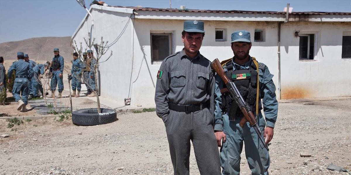 Najmenej sedem policajtov zahynulo po útoku Talibanu v Afganistane