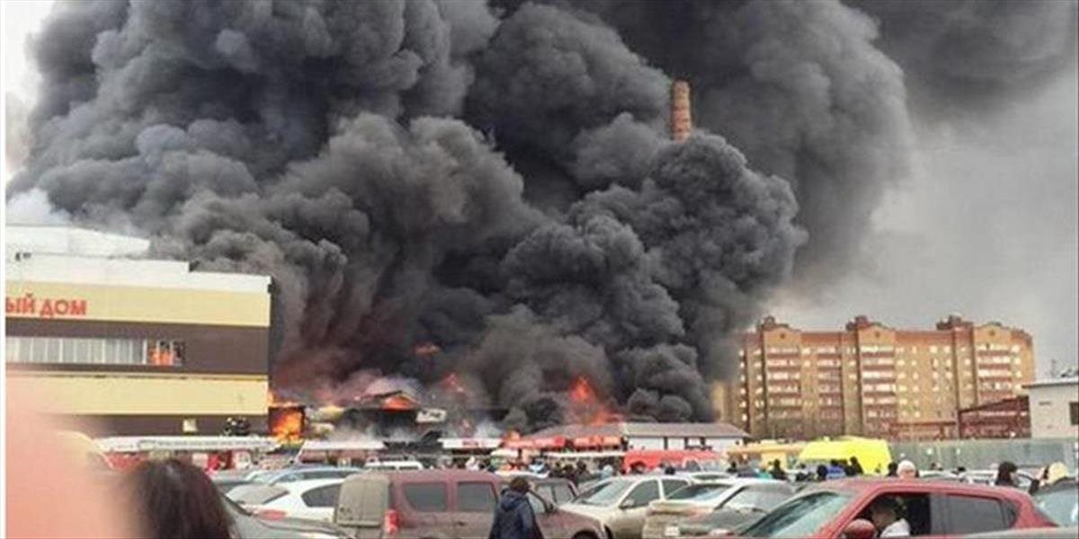 Požiar v obchodnom centre v Kazani si vyžiadal päť mŕtvych, 25 nezvestných