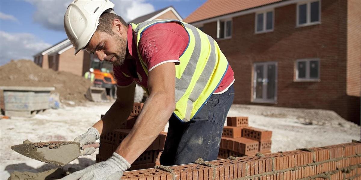 Štvrtina stavebných firiem zvýši ceny prác zhruba o 7 %
